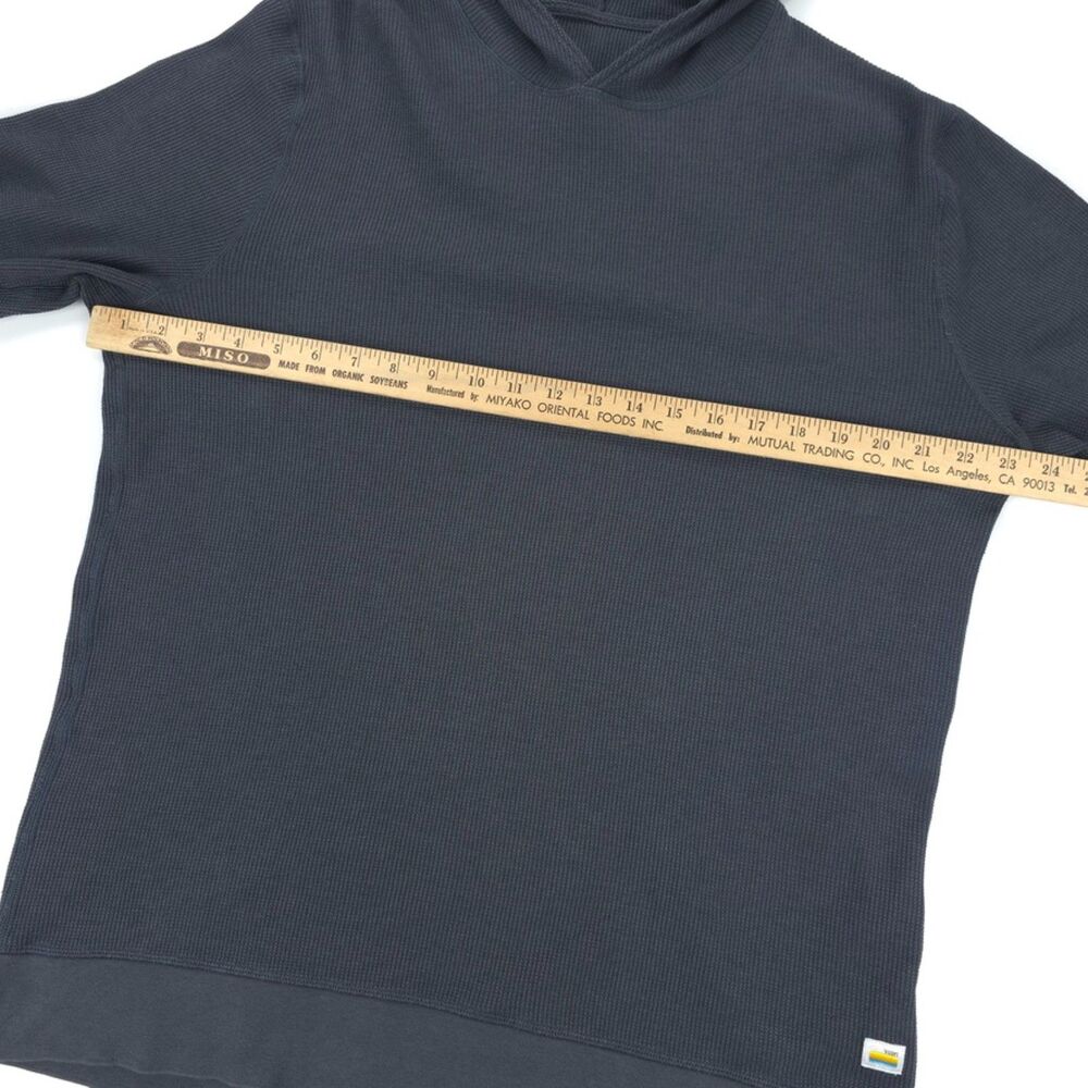VUORI Waffle Hoodie Navy Long Sleeve Pullover Athleisure Minimal Sporty Beachy - Picture 5 of 11